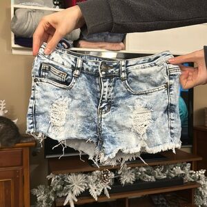 Denim ripped acid wash jean shorts